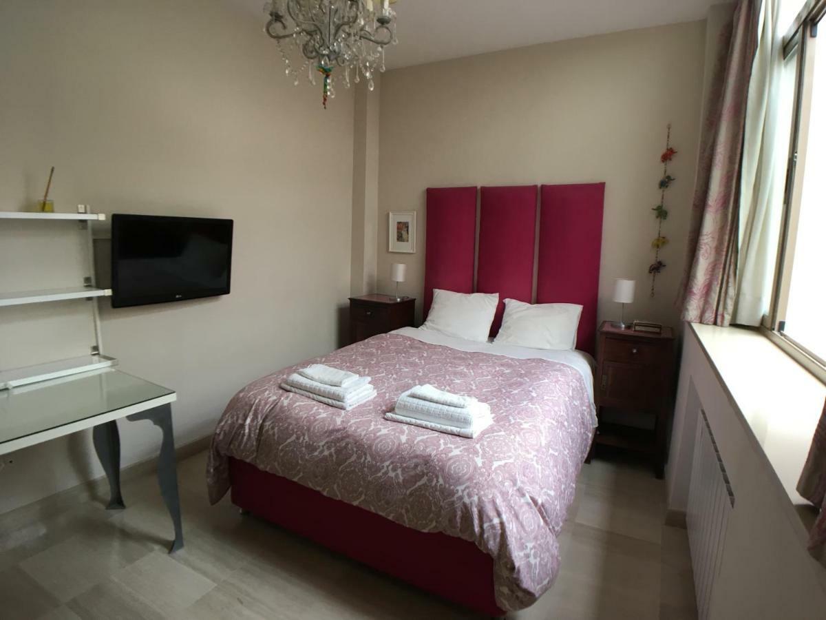 Guest House Europa 12 Sevilla Exterior foto